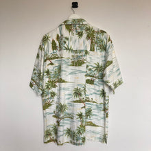 Charger l'image dans la galerie, chemise-hawaienne-homme