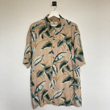 Charger l'image dans la galerie, chemise-hawaienne-homme-a-fleurs