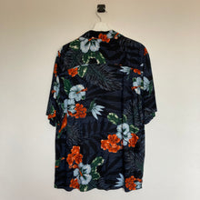 Charger l'image dans la galerie, chemise-hawaienne-homme-a-fleurs