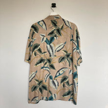 Charger l'image dans la galerie, chemise-hawaienne-homme-a-fleurs