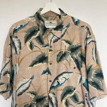 Charger l'image dans la galerie, chemise-hawaienne-homme-a-fleurs