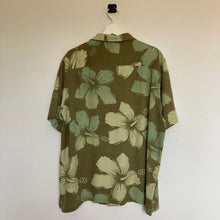 Charger l'image dans la galerie, chemise-hawaienne-homme-en-soie