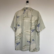 Charger l'image dans la galerie, chemise-hawaienne-homme-en-soie-fleurs-colorees