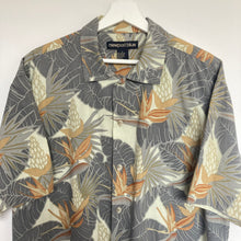 Charger l'image dans la galerie, chemise-hawaienne-homme-grise