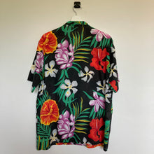 Charger l'image dans la galerie, Chemise hawaïenne vintage Made in USA