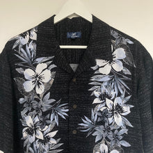 Charger l'image dans la galerie, chemise-hawaienne-homme-noire