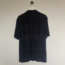 Charger l'image dans la galerie, chemise-hawaienne-homme-noire