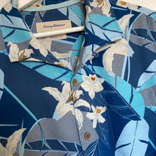 Charger l'image dans la galerie, chemise-hawaienne-homme-tommy-bahama-a-fleurs