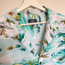 Charger l'image dans la galerie, Chemise hawaïenne 100% rayon