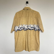 Charger l'image dans la galerie, chemise-hawaienne-homme-vintage-a-fleurs