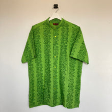 Charger l'image dans la galerie, chemise-hawaienne-homme-vintage-a-fleurs-verte
