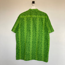 Charger l'image dans la galerie, chemise-hawaienne-homme-vintage-a-fleurs-verte