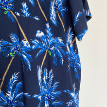 Charger l'image dans la galerie, Chemise hawaïenne vintage 100% rayon (L)