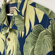 Charger l'image dans la galerie, chemise-hawaienne-homme-vintage-en-soie