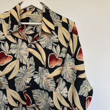 Charger l'image dans la galerie, chemise-hawaienne-homme-vintage-fruits