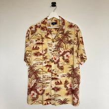 Charger l'image dans la galerie, chemise-hawaienne-homme-vintage-jaune