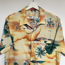 Charger l'image dans la galerie, chemise-hawaienne-homme-vintage-jaune