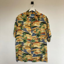 Charger l'image dans la galerie, chemise-hawaienne-homme-vintage-multicolore