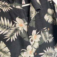 Charger l'image dans la galerie, chemise-hawaienne-homme-vintage-noir