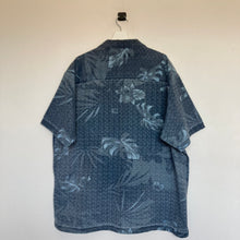 Charger l'image dans la galerie, chemise-hawaienne-vintage-a-fleurs-homme-bleue