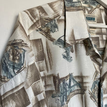 Charger l'image dans la galerie, chemise-hawaienne-vintage-a-motifs-homme