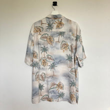 Charger l'image dans la galerie, Chemise hawaïenne vintage 100% rayon