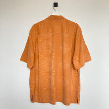 Charger l'image dans la galerie, chemise-hawaienne-vintage-homme-orange-en-soie