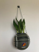 Charger l'image dans la galerie, deco-basketball-vintage-plante-ballon-de-basket-phoenix-suns-nba