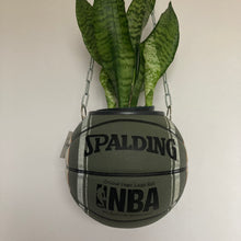 Charger l'image dans la galerie, deco-basketball-vintage-plante-ballon-de-basket-phoenix-suns-nba