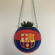 Charger l'image dans la galerie, deco-foot-plante-ballon-recycle-fc-barcelone