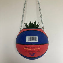 Charger l'image dans la galerie, deco-foot-plante-ballon-recycle-fc-barcelone