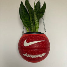 Charger l'image dans la galerie, deco-nike-ballon-de-basket-vase-plante-pot-de-fleur