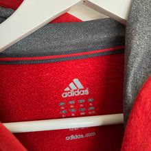 Charger l'image dans la galerie, Sweat à capuche Adidas rouge (XL)