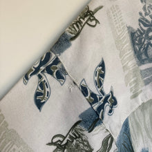 Charger l'image dans la galerie, Chemise vintage à motifs (L/XL) - Turtle Frip