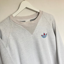 Charger l'image dans la galerie, Sweatshirt vintage Adidas 80’s - coupe oversize pour homme et pour femme