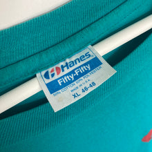 Charger l'image dans la galerie, Tee-shirt vintage turquoise Made in USA (L oversize , XL)