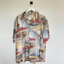 Charger l'image dans la galerie, Chemise hawaienne vintage pastel (M/L)