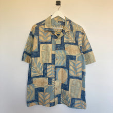Charger l'image dans la galerie, Chemise vintage à motifs (L) - Turtle Frip