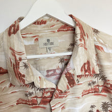 Charger l'image dans la galerie, chemise hawaienne vintage à fleurs ou à motifs homme - magnum
