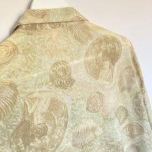 Charger l'image dans la galerie, Chemise vintage à motifs (M)