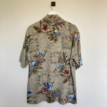 Charger l'image dans la galerie, Chemise hawaienne vintage Pierre Cardin (M/L)
