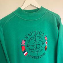 Charger l'image dans la galerie, Sweat vintage Nautica Expedition brodé (M/L)