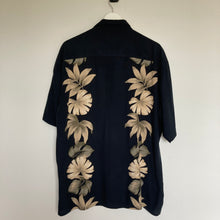 Charger l'image dans la galerie, Chemise hawaïenne vintage à fleurs noir pour homme