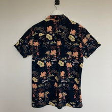 Charger l'image dans la galerie, Chemise hawaïenne à fleurs Jack and Jones pour homme