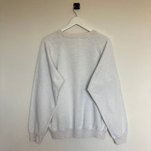 Charger l'image dans la galerie, Sweatshirt vintage Adidas 80’s - coupe oversize pour homme et pour femme