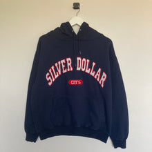 Charger l'image dans la galerie, Sweat à capuche Silver Dollar City (S)