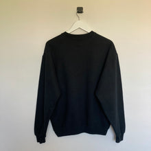 Charger l'image dans la galerie, Sweatshirt vintage noir logo brodé (M)