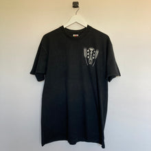 Charger l'image dans la galerie, T-shirt vintage 1997 Winfield Kansas (XL ou M/L oversize)