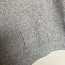 Charger l'image dans la galerie, Sweat gris à imprimé (S)