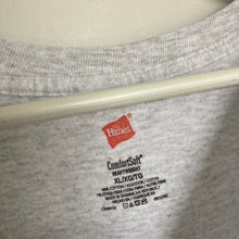 Charger l'image dans la galerie, T-shirt vintage graphic imprimé au dos (XL)